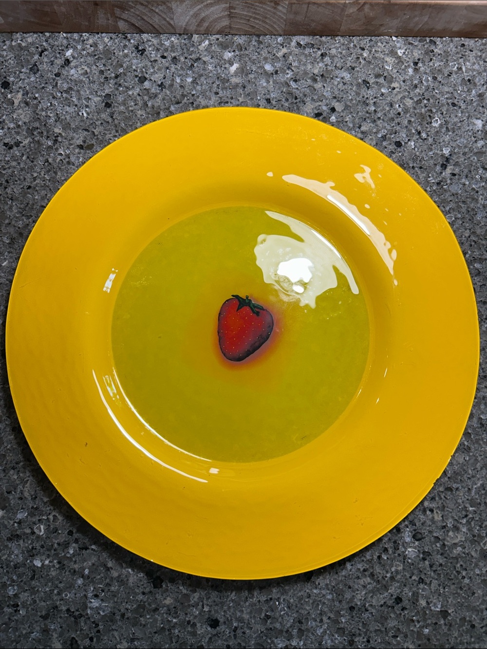 Dibbern made in Germany serving plate with strawberry design